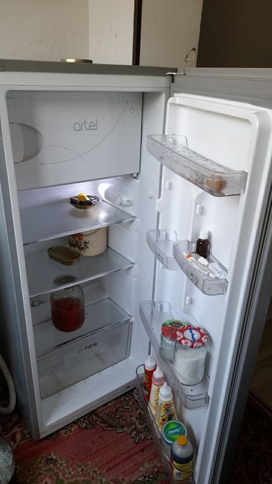 Холоделник(МУЗЛАТГИЧ)