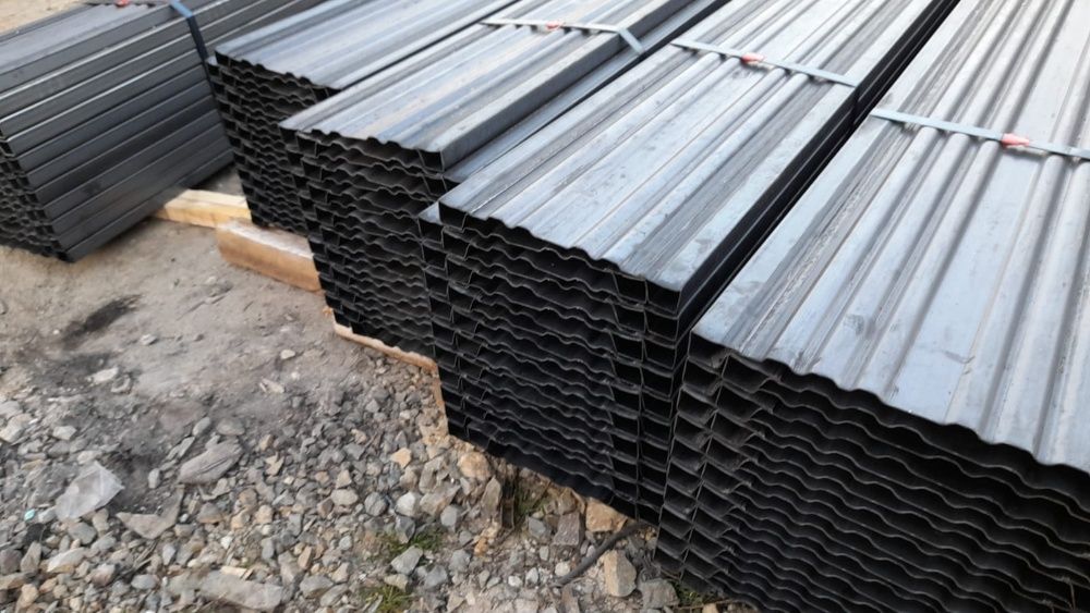 Oblon de fier la metru