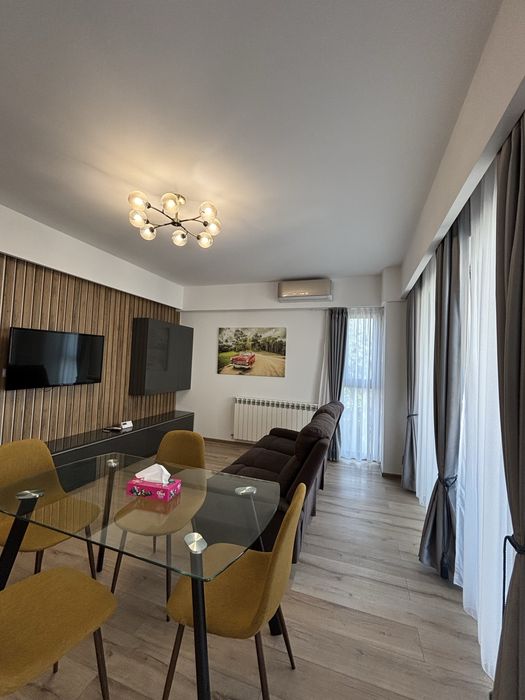 Apartamente 2/3 camere