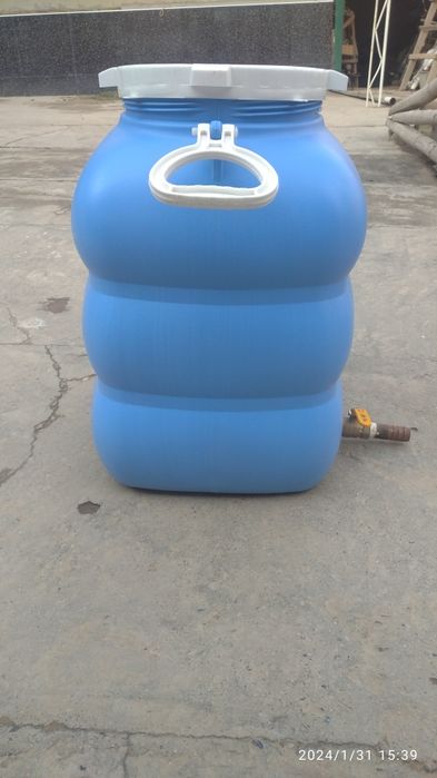 Бак.   60 литр. Сотилади