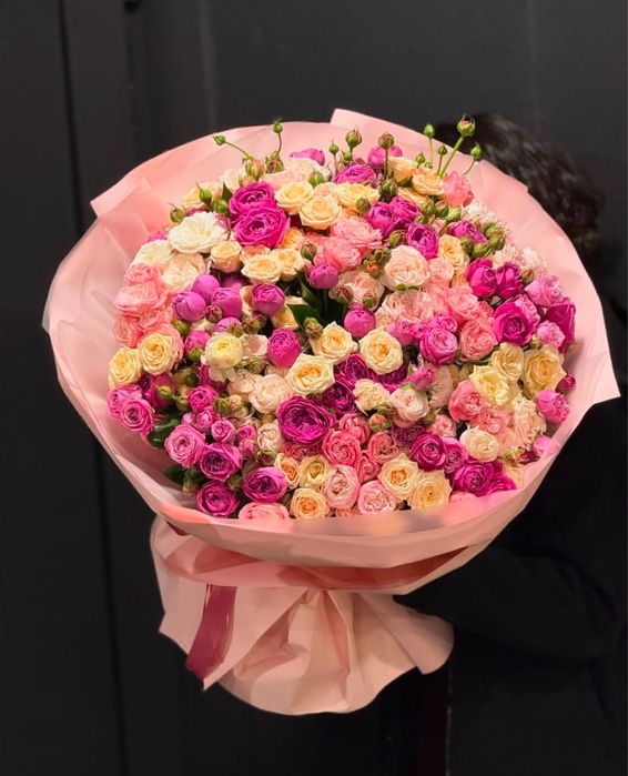 Пионы, Розы, Тюльпаны, кустовые розы