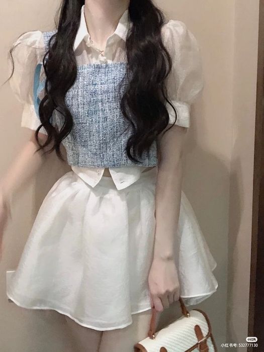 Женский корсет-топ из твида