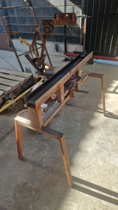 Станок лля резки металла