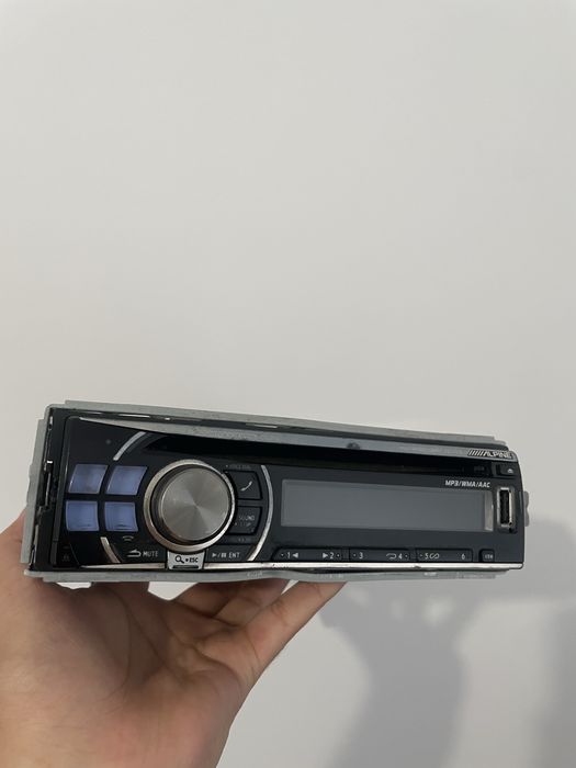 Продам ALPINE 101 E оригинал