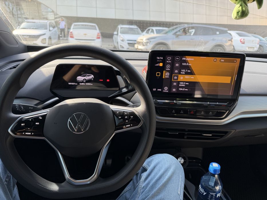 Wolksvagen id4 pure +