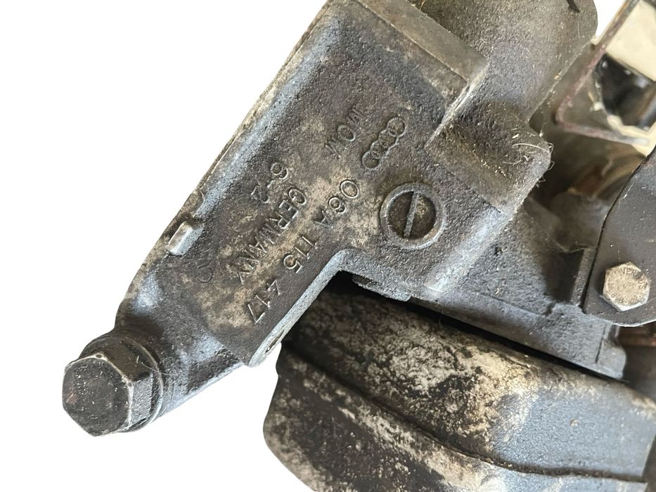 Carcasa Filtru Ulei + Furtun Apa Audi Tt Coupe 8N3 1998 - 2006 1.8T 06A115417