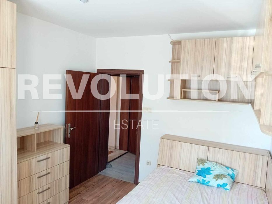 Дава се под наем Тристаен апартамент в Варна, Лятно кино Тракия - 89 кв.м за 450 € - Снимка #2