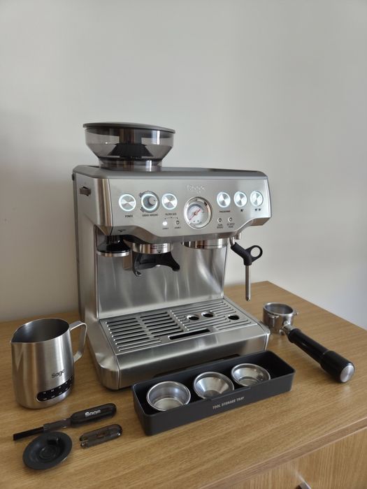 Espressor profesional Sage Barista Express 2025