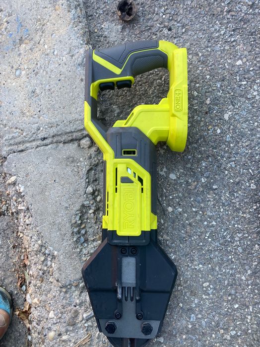 Corp foarfeca tăiat fier ryobi p592 18 v