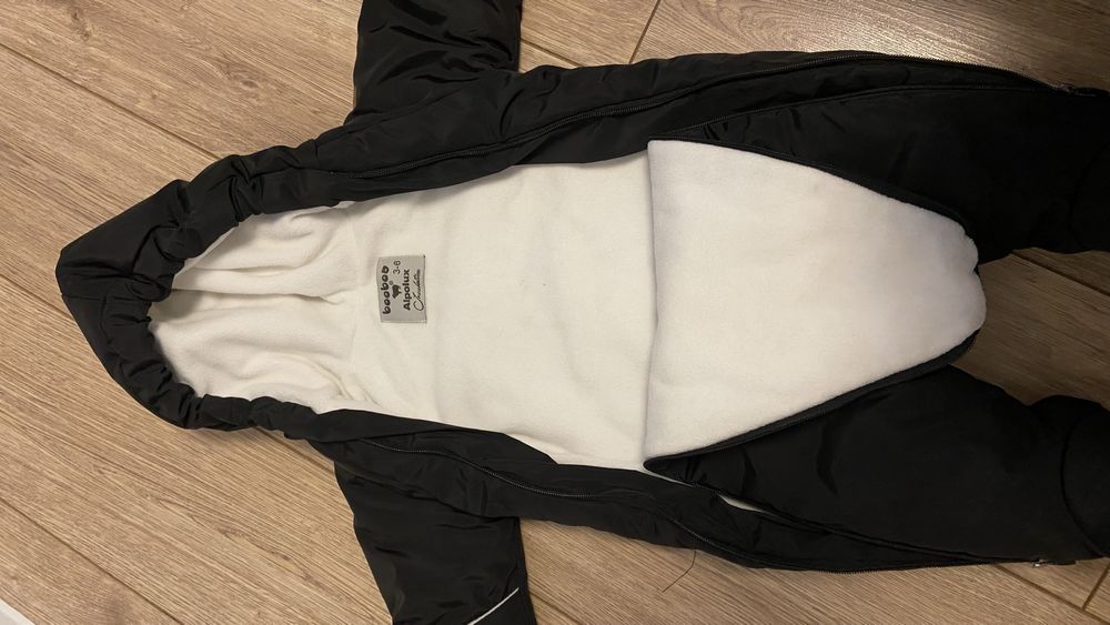 Продам детский комбинезон