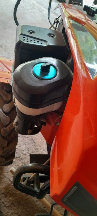Motoblok sotiladi