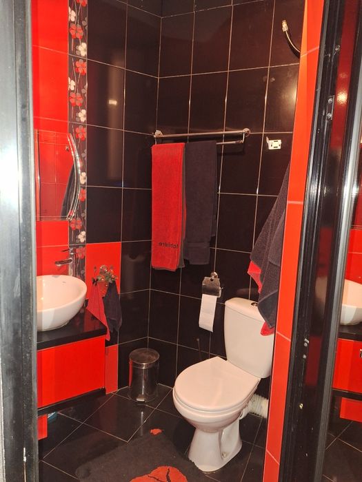 Продава се Тристаен апартамент в Велико Търново, Център - 90 кв.м за 1356 €/кв.м - Снимка #14