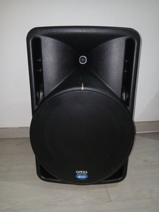 Vând boxă opera live202 ca nouă