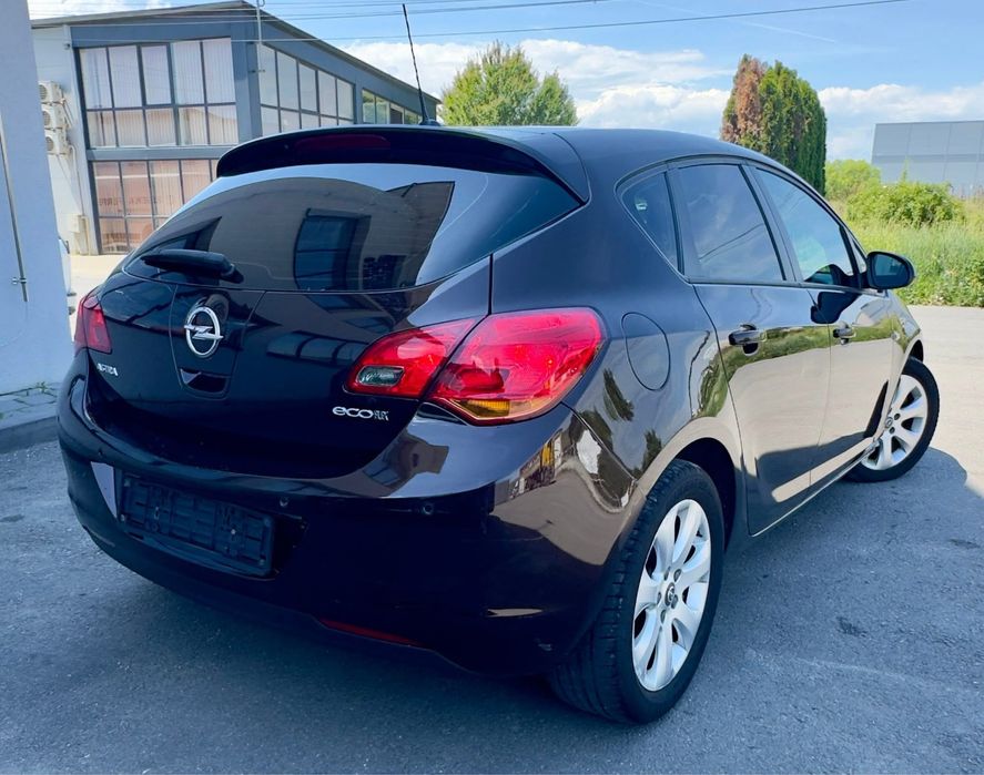 OPEL Astra 2012 — imagine 3