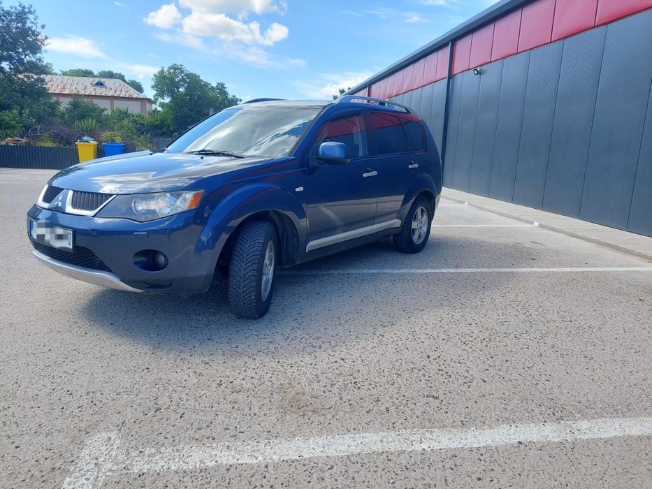Vând/Schimb Mitsubishi Outlander 2008, 7 locuri, 4x4