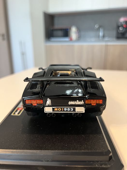 количка Lamborghini 1:24
