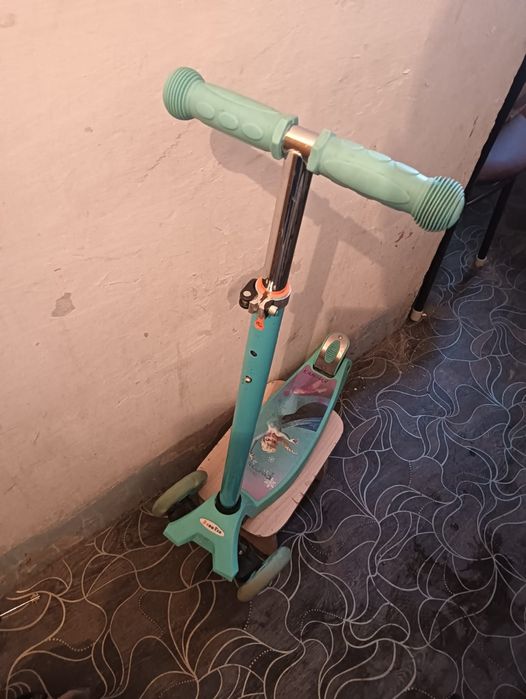 Самокат детский  3х колесный
