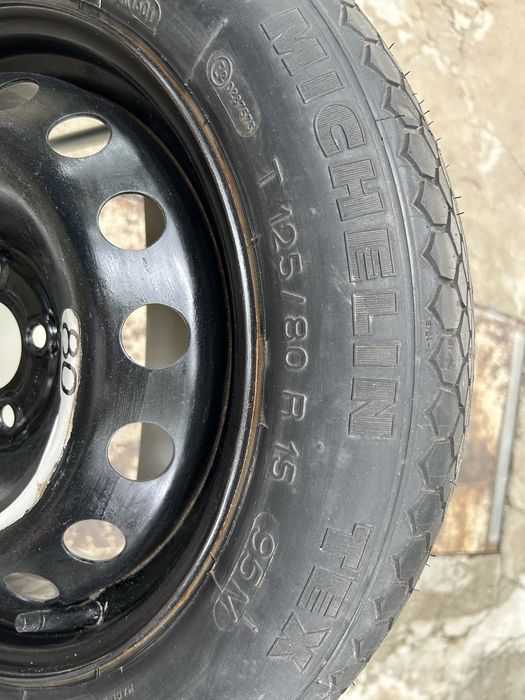 Резервна гума - патерица