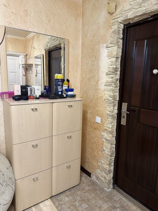 4ех комнатная в мкн. Степной-1