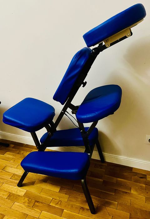 Преносим стол за масажи  -