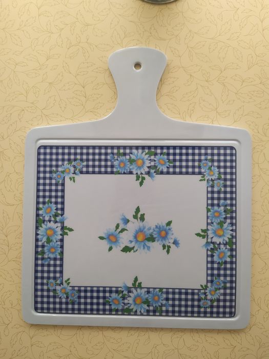 Кастрюли и сковородки разные, бидон