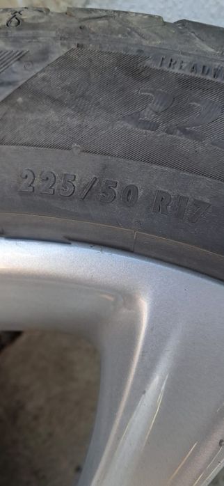Jante originale BMW 225/50/R17 cu anvelope de iarnă Matador