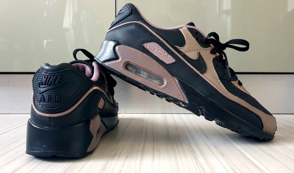 Nike Air Max 90 Leather  44 /28см UK 9 US 10 ОРИГИНАЛ! Мъжки Маратонки