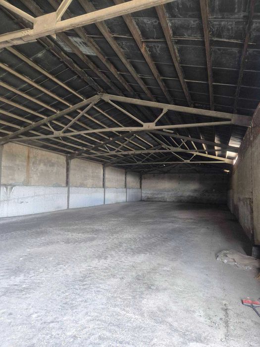 Дава се под наем Склад в Добрич, Автогара - 780 кв.м за 174557.7 € - Снимка #3