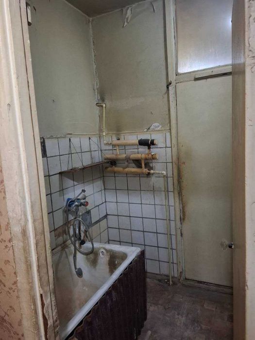 Срочно продается 2х комнатная квартира на Кадышева, Яшнабадский район