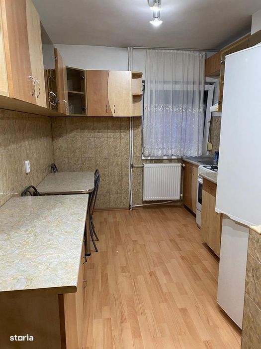 Apartamen cu 2 camere de inchiriat