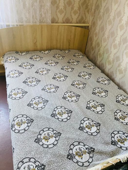 Продам кровать спальная