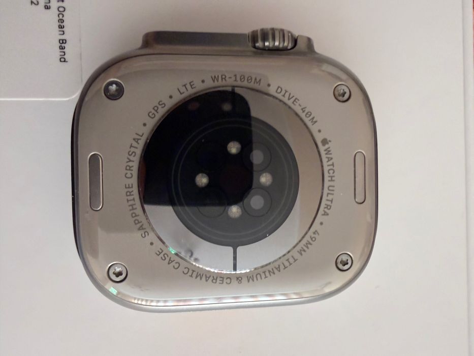 Apple Watch Ultra часовник