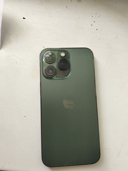 Iphone 13 pro  сатылады