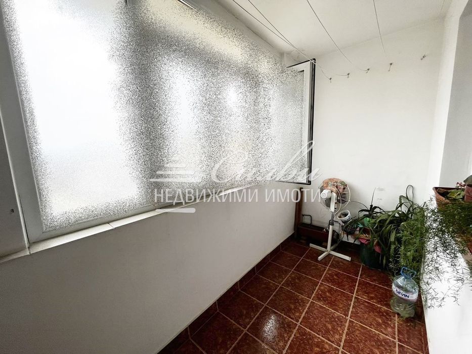 Продава се Тристаен апартамент в Шумен, Боян Българанов 2 - 85 кв.м за 591 €/кв.м - Снимка #10