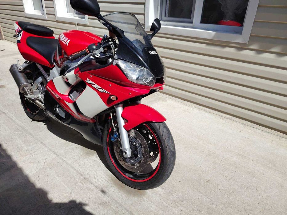 Yamaha R6 на части