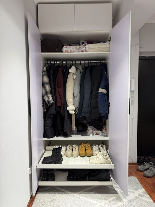 Продам шкаф в прихожую