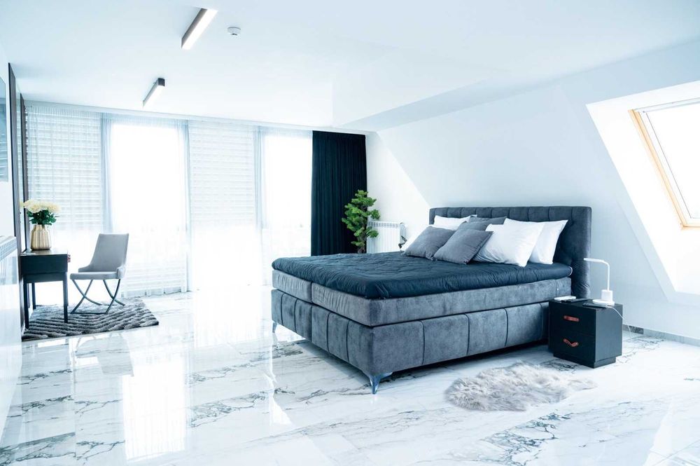 Продава се Двустаен апартамент в София, Изток - 100 кв.м за 612 €/кв.м - Снимка #9