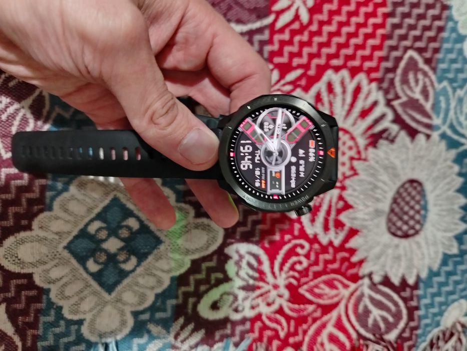 Смарт часы продам