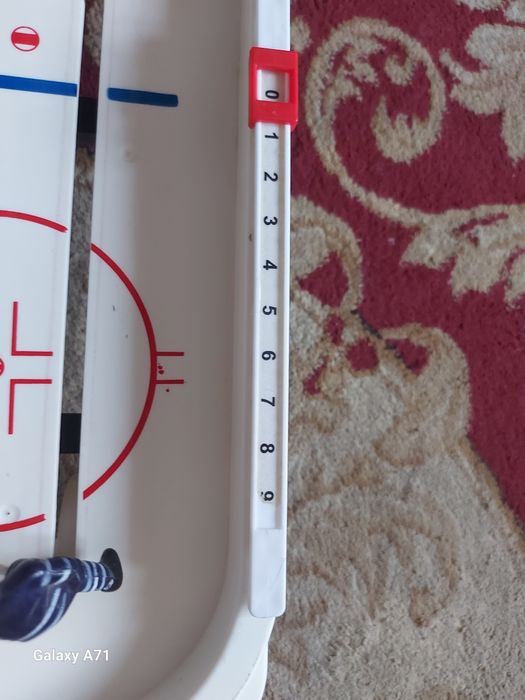 Хоккей  игрушечный