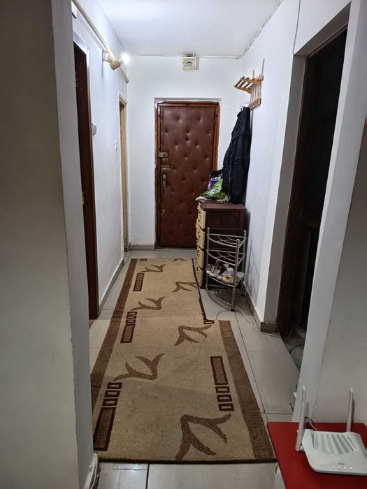 Apartament 3 camere, 2 băi, parter înalt Micro 11, Târgoviște