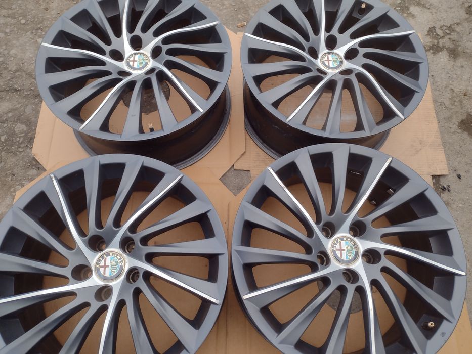 Оригинални 18-5х110 ЕТ41 7.5j Alfa Romeo Giulietta