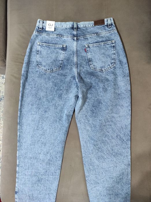 Джинсы новые Gloria Jeans