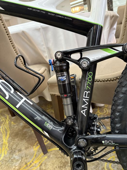 Bicicleta MTB Ghost 26” carbon