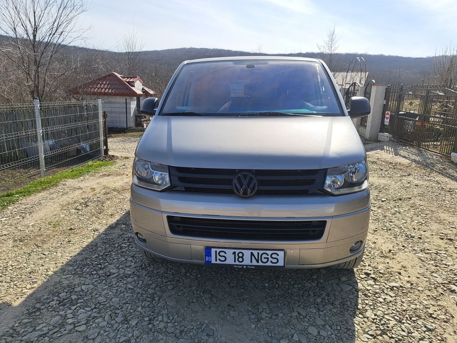 ** Volkswagen Transporter 2011 automat 2.0 locuri si duba  **