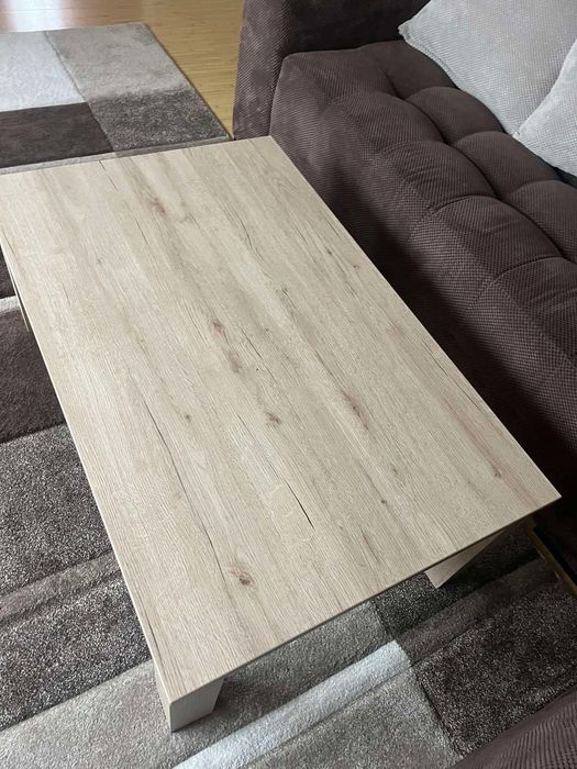 Ниска холна маса