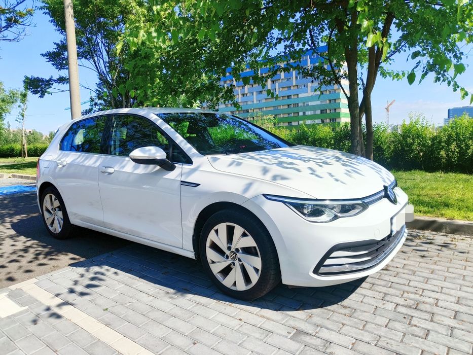 VOLKSWAGEN Golf 2022