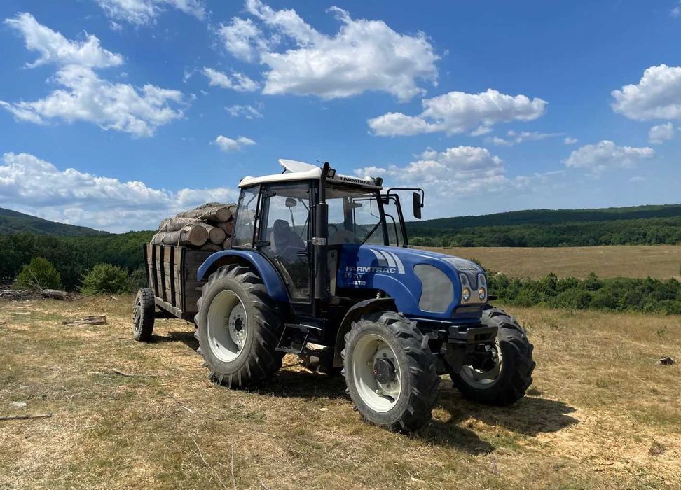 Farmtrac 675 DTn - 75 CP