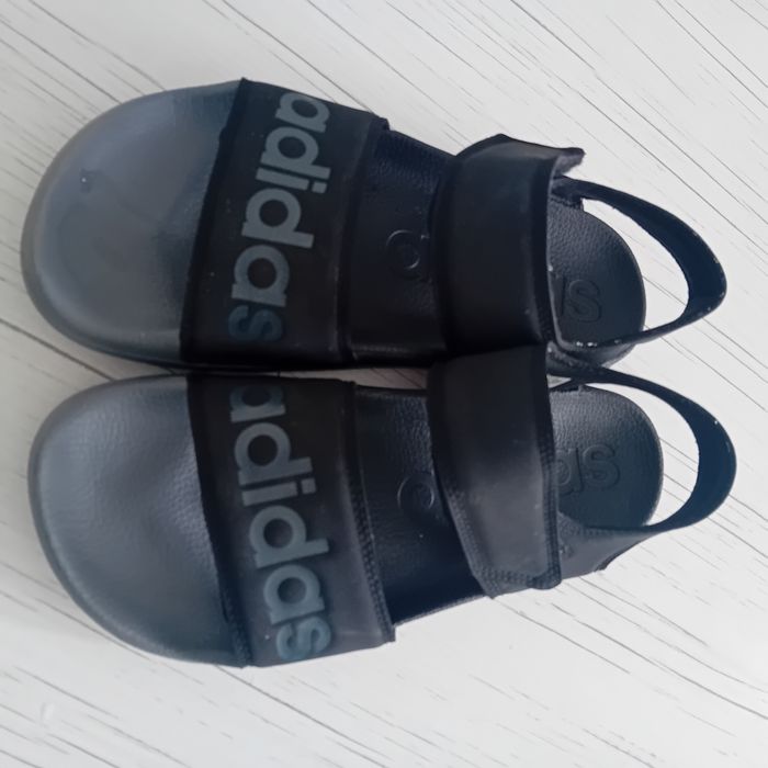 Детски сандали Adidas