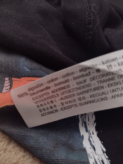 Bershka tricou Naruto mărimea XS
