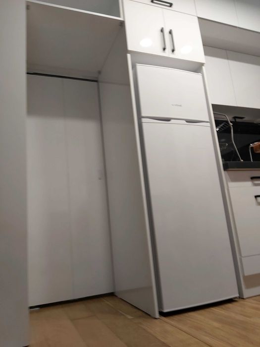 Дава се под наем Двустаен апартамент в София, Връбница 2 - 68 кв.м за 648.21 € - Снимка #9